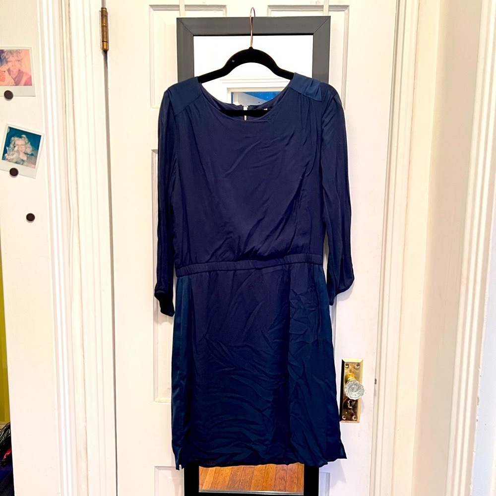 Coastal navy crepe cinched shift